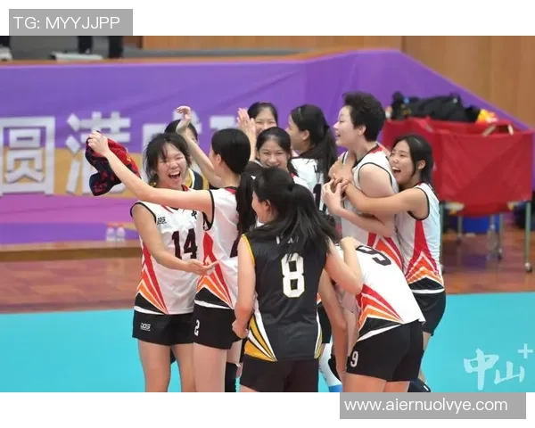 南京排球队荣登排球意识排行榜第二名展现团队实力与战术智慧 南京排球队荣登排球意识排行榜第二名展现团队实力与战术智慧