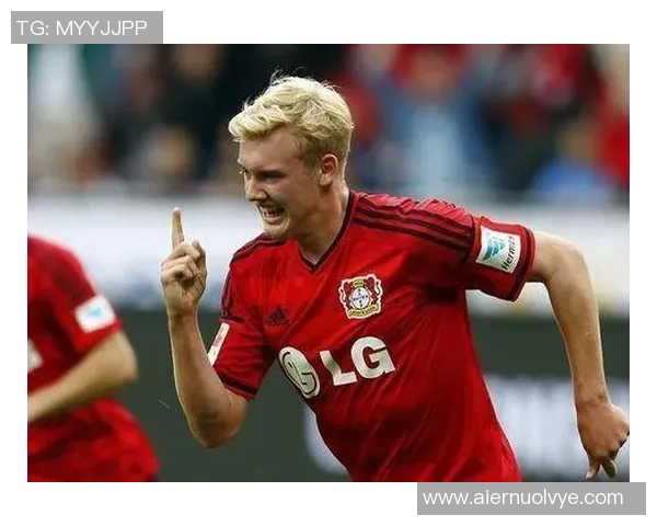 95后足球明星崛起的背后故事与他们的成长历程探秘