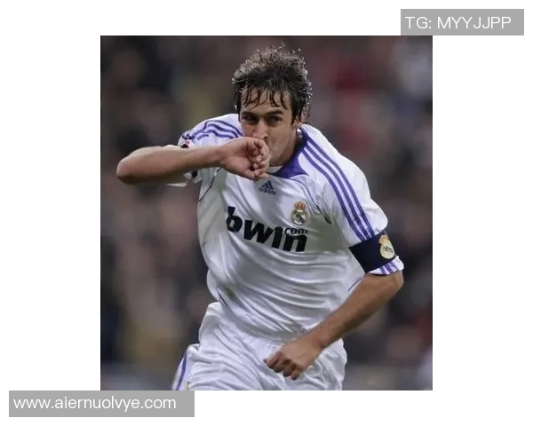 足球明星全名及其精彩瞬间图片汇总大全一览 足球明星全名及其精彩瞬间图片汇总大全一览